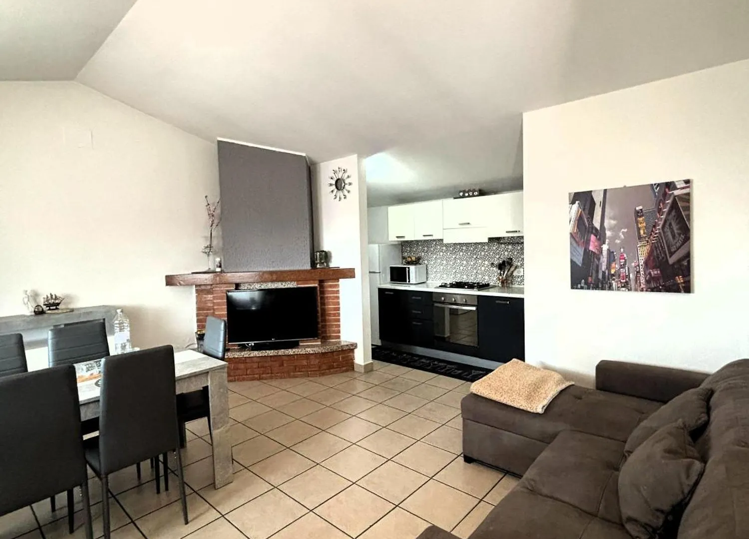 Apartamento La Loggia Di Affi 0*,  Italia